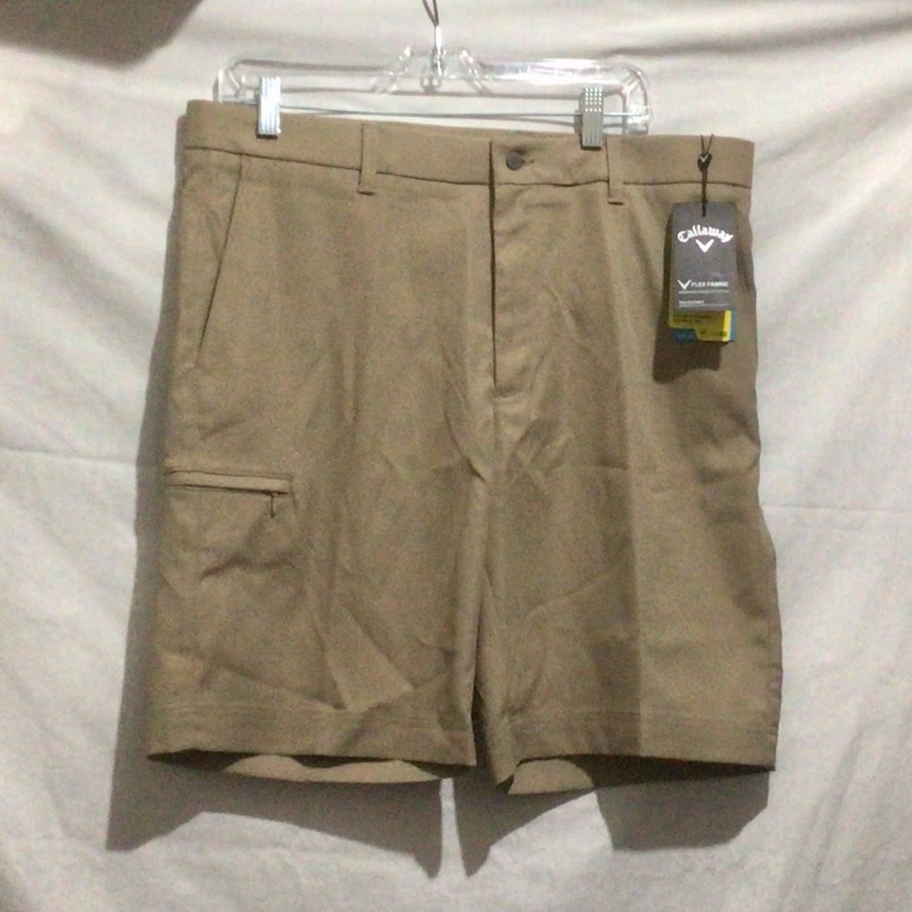 Callaway Men’s Golf Shorts With Tags Size 36W Color Chinchilla